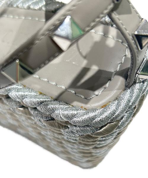 VALENTINO（ヴァレンティノ）VALENTINO (ヴァレンティノ) ロックスタッズサンダル シルバー サイズ:35の古着・服飾アイテム