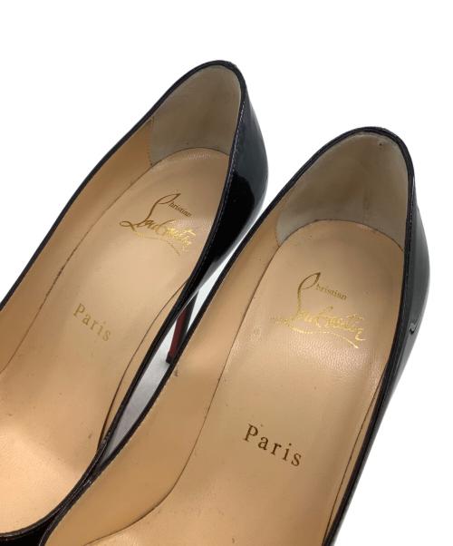 Christian Louboutin（クリスチャン・ルブタン）Christian Louboutin (クリスチャン・ルブタン) エナメルパンプス ブラック サイズ:35の古着・服飾アイテム