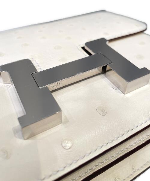 HERMES（エルメス）HERMES (エルメス) コンスタンスⅢ ミニ /オーストリッチ/ナタ/シルバー金具/W刻印：2024年製/未使用品 ナタ サイズ:ミニ/miniの古着・服飾アイテム