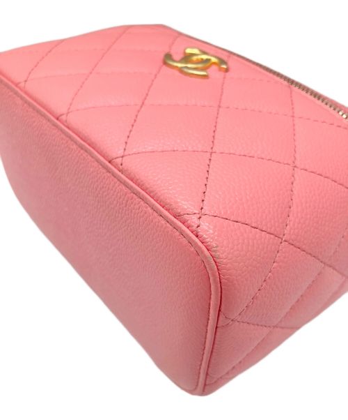 CHANEL（シャネル）CHANEL (シャネル) チェーンショルダーバニティバッグ ピンクの古着・服飾アイテム