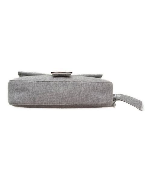 FENDI（フェンディ）FENDI (フェンディ) MARC JACOBS (マークジェイコブス) バゲットバッグ ライトグレーの古着・服飾アイテム