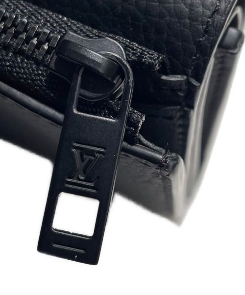 LOUIS VUITTON（ルイ ヴィトン）LOUIS VUITTON (ルイ ヴィトン) ポルトフォイユ･パイロット ブラック サイズ:‐の古着・服飾アイテム