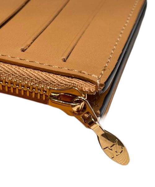 LOUIS VUITTON（ルイ ヴィトン）LOUIS VUITTON (ルイ ヴィトン) LV ヴェルティカル ウォレット コンパクト ブラック サイズ:-の古着・服飾アイテム