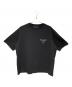 PRADA（プラダ）の古着「ロゴエンボスＴシャツ」｜ブラック