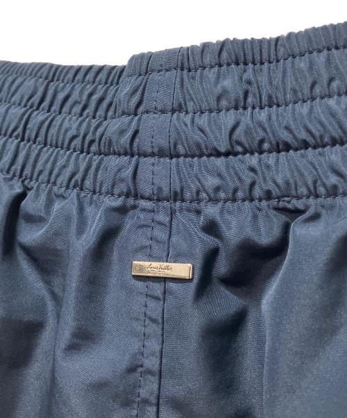 LOUIS VUITTON（ルイ ヴィトン）LOUIS VUITTON (ルイ ヴィトン) LVSEシグネチャースイムハーフパンツ ネイビー サイズ:Lの古着・服飾アイテム