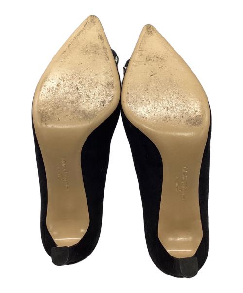 Salvatore Ferragamo（サルヴァトーレ フェラガモ）Salvatore Ferragamo (サルヴァトーレ フェラガモ)  MIMI’70 スウェードヒールパンプス ブラック サイズ:6 1/2の古着・服飾アイテム