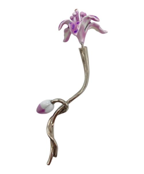 Acne studios（アクネ ストゥディオス）Acne studios (アクネ ストゥディオス) フラワーピアス シルバー×パープルの古着・服飾アイテム