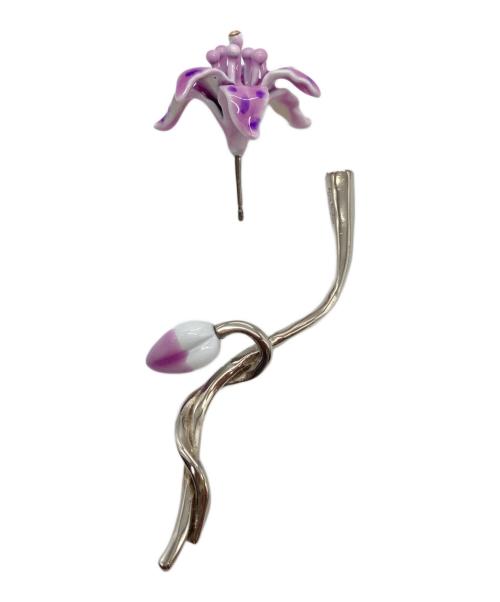 Acne studios（アクネ ストゥディオス）Acne studios (アクネ ストゥディオス) フラワーピアス シルバー×パープルの古着・服飾アイテム