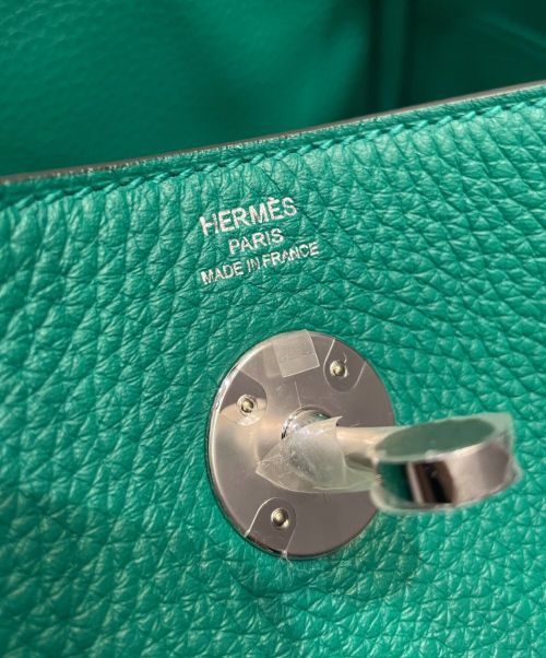 HERMES（エルメス）HERMES (エルメス) リンディ 26 グリーン サイズ:26 未使用品の古着・服飾アイテム