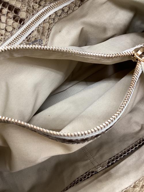 TOD'S（トッズ）TOD'S (トッズ) パイソンショルダーバッグ ベージュの古着・服飾アイテム