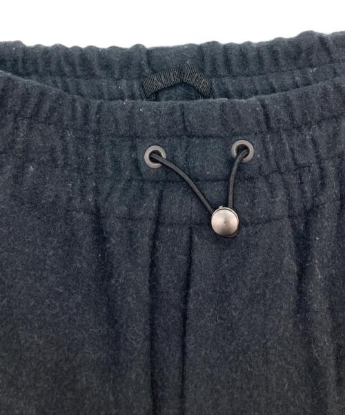 AURALEE（オーラリー）AURALEE (オーラリー) ウールパンツ ブラック サイズ:4の古着・服飾アイテム