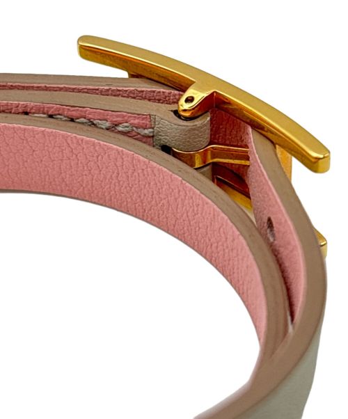 HERMES（エルメス）HERMES (エルメス) レザーブレスレット 《ビーアピ》 ドゥブルトゥール ライトグレー×ピンクの古着・服飾アイテム