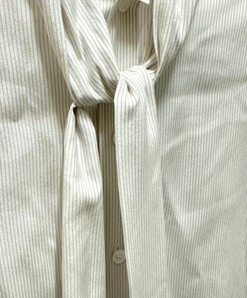 CELINE（セリーヌ）CELINE (セリーヌ) フロントデザインシルクシャツ アイボリー サイズ:38の古着・服飾アイテム