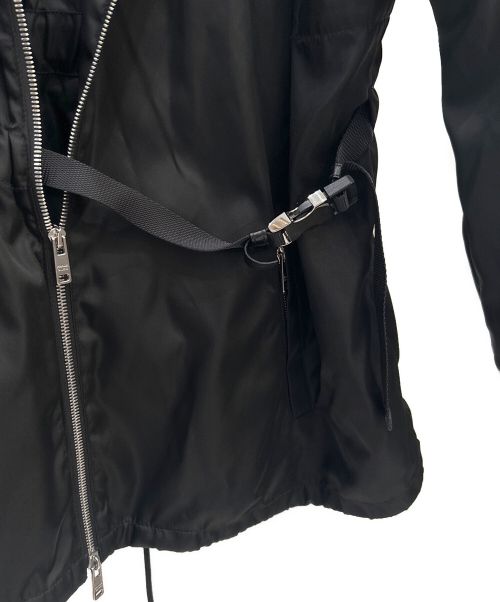 PRADA（プラダ）PRADA (プラダ) ベルト付ナイロンジャケット ブラック サイズ:38の古着・服飾アイテム
