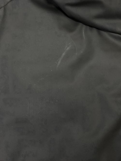 FENDI（フェンディ）FENDI (フェンディ) ズッカ柄 ダウンジャケット ブラック サイズ:48の古着・服飾アイテム