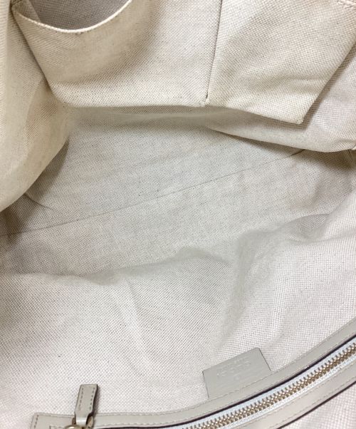 GUCCI（グッチ）GUCCI (グッチ) GG canvas tote bag（GGキャンバストートバッグ） ベージュ サイズ:-の古着・服飾アイテム