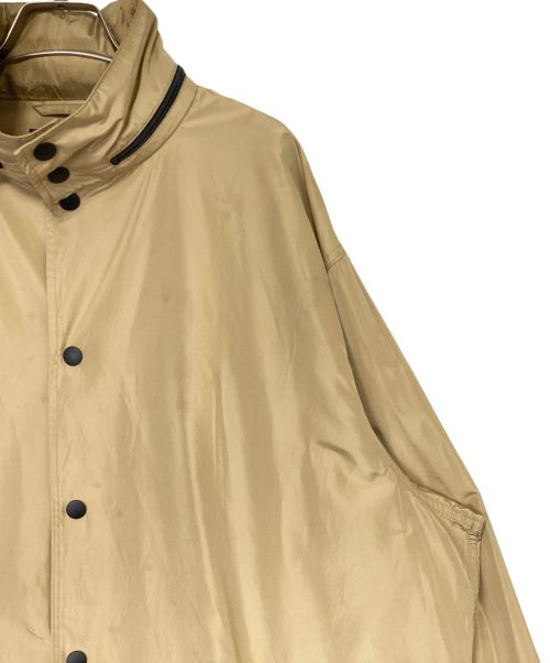 BALENCIAGA（バレンシアガ）BALENCIAGA (バレンシアガ) バックロゴウィンドブレーカー ベージュ サイズ:Lの古着・服飾アイテム