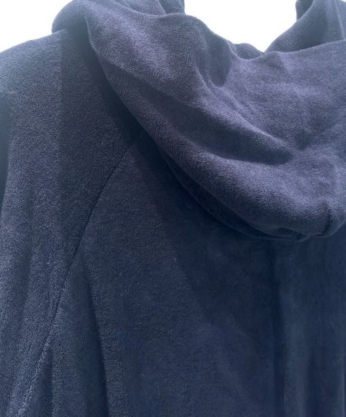 FENDI（フェンディ）FENDI (フェンディ) FFエンボス スポンジ スウェットニットプルオーバー ネイビー サイズ:Sの古着・服飾アイテム