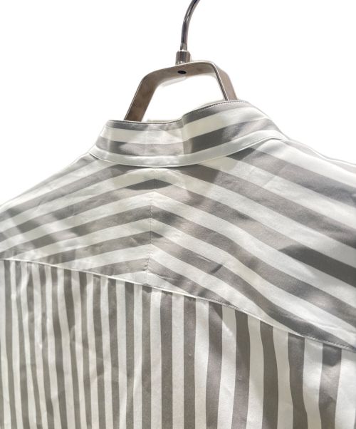 HERMES（エルメス）HERMES (エルメス) セリエボタンシャツ ホワイト サイズ:39の古着・服飾アイテム