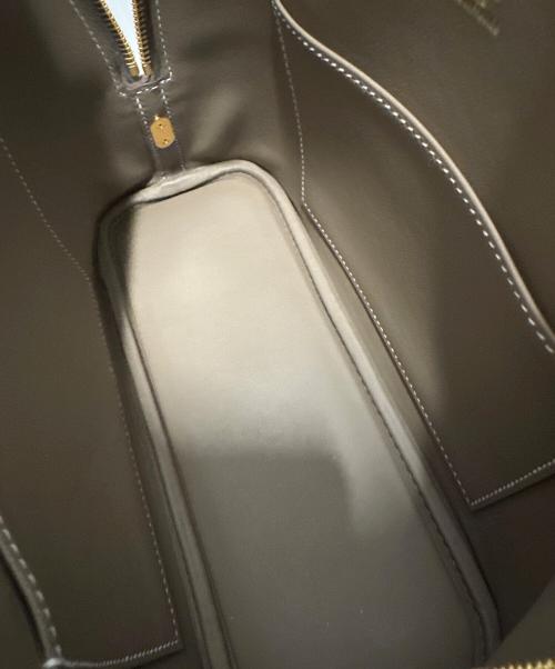 HERMES（エルメス）HERMES (エルメス) ボリード1923 25 エトゥープ×ゴールド サイズ:25 未使用品の古着・服飾アイテム