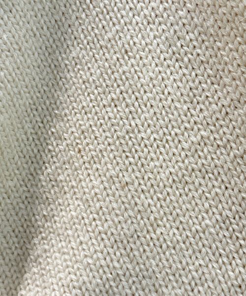 CELINE（セリーヌ）CELINE (セリーヌ) トリンオフ クロップドセーター アイボリー サイズ:XSの古着・服飾アイテム