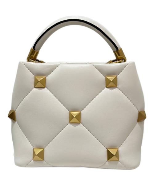 VALENTINO GARAVANI（ヴァレンティノ・ガラヴァーニ）VALENTINO GARAVANI (ヴァレンティノ・ガラヴァーニ) ザ・ハンドル ローマンスタッズ ハンドバッグ アイボリーの古着・服飾アイテム