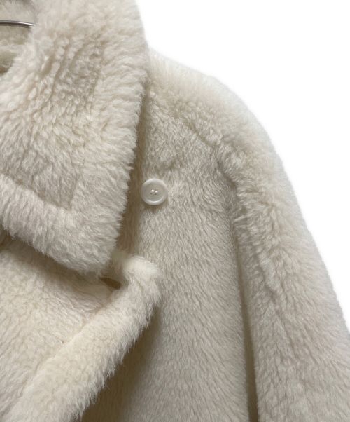 MaxMara（マックスマーラ）MaxMara (マックスマーラ) テディベア/ポンチョ アイボリー サイズ:‐の古着・服飾アイテム