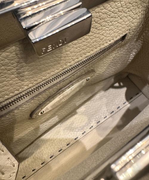 FENDI（フェンディ）FENDI (フェンディ) ピーカブー セレリア アイコニックミニ グレー サイズ:ミニの古着・服飾アイテム