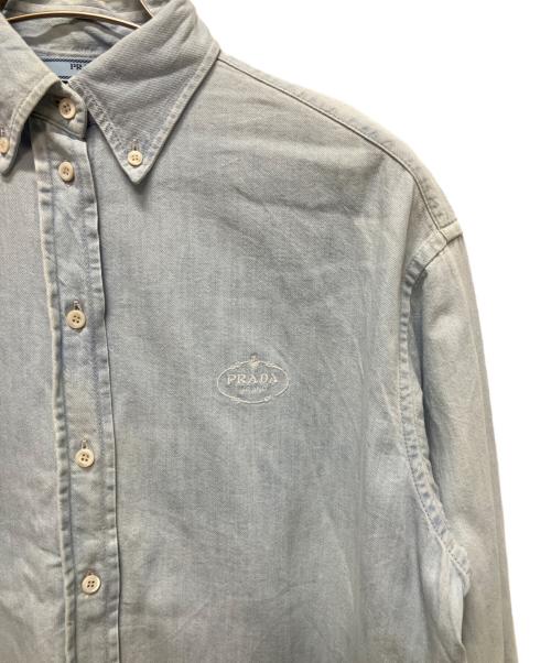 PRADA（プラダ）PRADA (プラダ) ウォッシュ加工デニムシャツ スカイブルー サイズ:36の古着・服飾アイテム