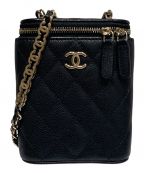CHANELシャネル）の古着「マトラッセショルダーポーチ」｜ブラック