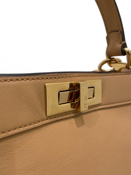 FENDI（フェンディ）FENDI (フェンディ) ピーカブーアイシーユーミディアム サイズ:ミディアムの古着・服飾アイテム