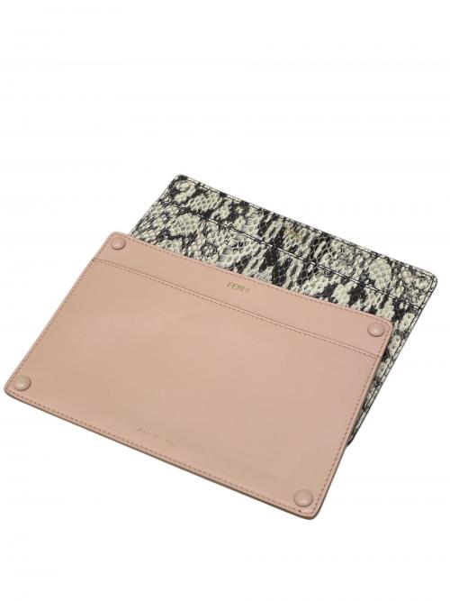 FENDI（フェンディ）FENDI (フェンディ) ピーカブーアイシーユーミディアム サイズ:ミディアムの古着・服飾アイテム