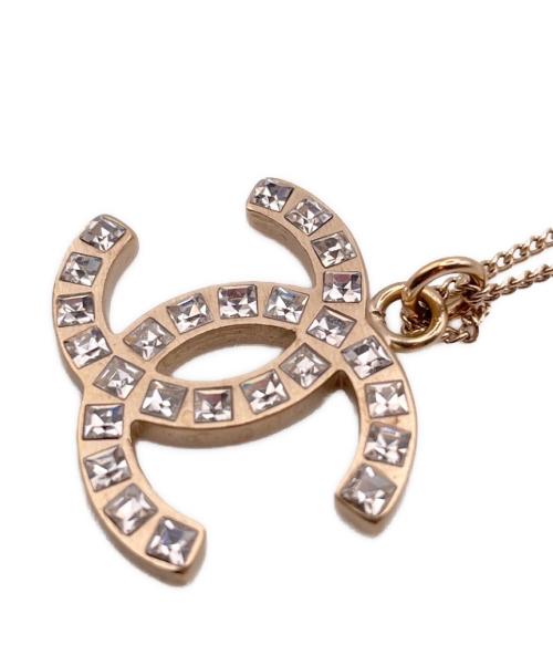 CHANEL（シャネル）CHANEL (シャネル) ラインストーンココマークネックレス マットゴールド サイズ:-の古着・服飾アイテム