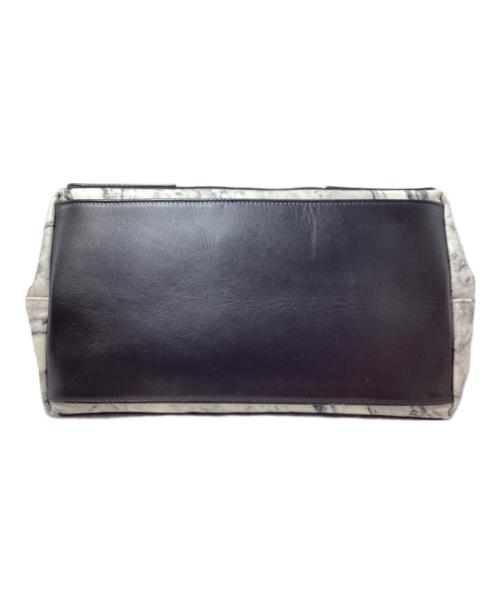 BALENCIAGA（バレンシアガ）BALENCIAGA (バレンシアガ) カバスS ホワイト×ブラック サイズ:Sの古着・服飾アイテム