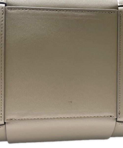 BOTTEGA VENETA（ボッテガベネタ）BOTTEGA VENETA (ボッテガベネタ) マキシイントレチャートバッグ ベージュ サイズ:‐の古着・服飾アイテム