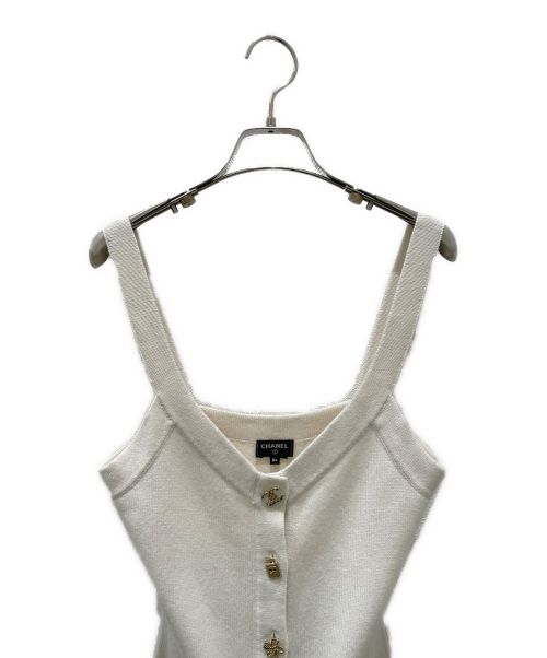 CHANEL（シャネル）CHANEL (シャネル) モチーフボタンカシミヤニットワンピース アイボリー サイズ:34の古着・服飾アイテム
