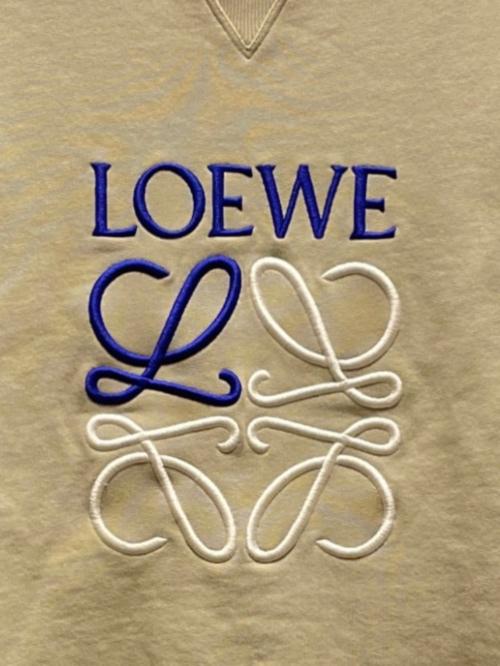 LOEWE（ロエベ）LOEWE (ロエベ) アナグラム スウェット シャツ ベージュ サイズ:Sの古着・服飾アイテム