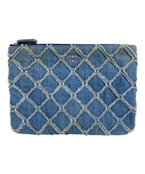 CHANEL（シャネル）CHANEL (シャネル) マトラッセ デニムクラッチバッグ スカイブルー サイズ:-の古着・服飾アイテム