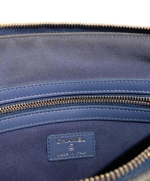 CHANEL（シャネル）CHANEL (シャネル) マトラッセ デニムクラッチバッグ スカイブルー サイズ:-の古着・服飾アイテム
