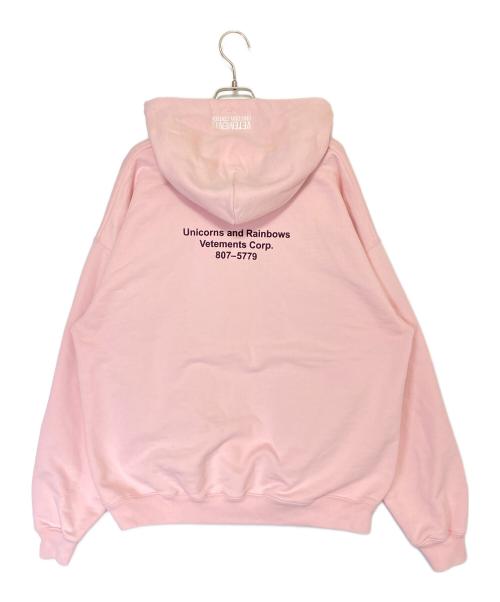 VETEMENTS（ヴェトモン）VETEMENTS (ヴェトモン) MAGIC UNICORN HOODIE ピンク サイズ:XSの古着・服飾アイテム