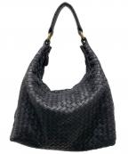 BOTTEGA VENETAボッテガベネタ）の古着「イントレチャートワンショルダーバッグ」｜ブラック