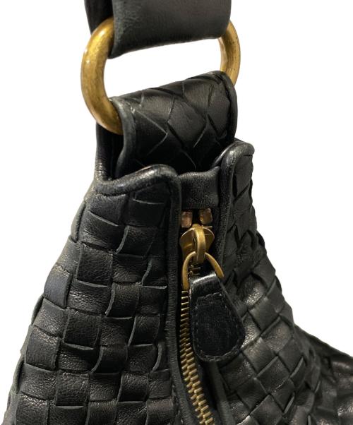 BOTTEGA VENETA（ボッテガベネタ）BOTTEGA VENETA (ボッテガベネタ) イントレチャートワンショルダーバッグ ブラックの古着・服飾アイテム