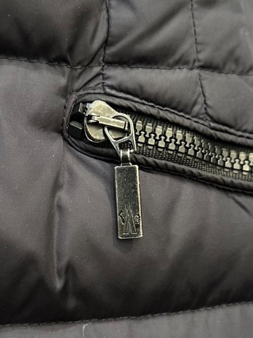 MONCLER（モンクレール）MONCLER (モンクレール) CHARPAL/ダウンコート ネイビー サイズ:00の古着・服飾アイテム