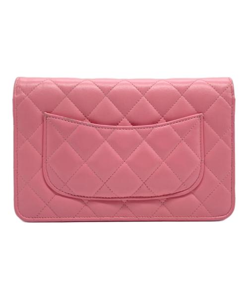 CHANEL（シャネル）CHANEL (シャネル) マトラッセ/シチェーンウォレット ピンクの古着・服飾アイテム