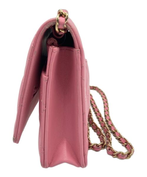 CHANEL（シャネル）CHANEL (シャネル) マトラッセ/シチェーンウォレット ピンクの古着・服飾アイテム