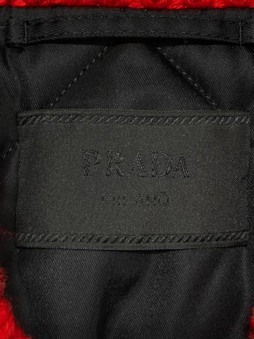 PRADA（プラダ）PRADA (プラダ) RE-NYLONベルテッドボンバージャケット ブラック×レッド サイズ:Mの古着・服飾アイテム