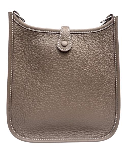 HERMES（エルメス）HERMES (エルメス) エブリン TPM/シルバー金具/トリヨンクレマンス/エトゥープ/W刻印 エトゥープ×シルバー金具 ネイビーストラップ サイズ:TPMの古着・服飾アイテム