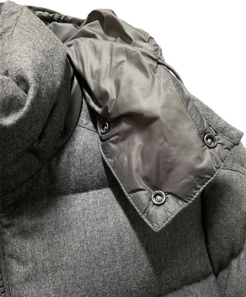 MONCLER（モンクレール）MONCLER (モンクレール) MONTGENEVRE/ダウンジャケット ライトグレーの古着・服飾アイテム
