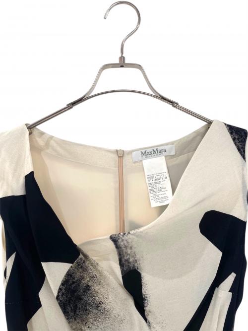 MaxMara（マックスマーラ）MaxMara (マックスマーラ) 総柄ロングワンピース アイボリー サイズ:38の古着・服飾アイテム