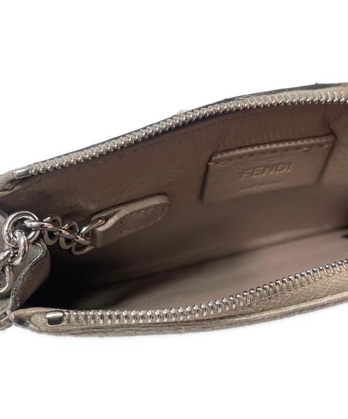 FENDI（フェンディ）FENDI (フェンディ) コインケース ベージュ サイズ:-の古着・服飾アイテム